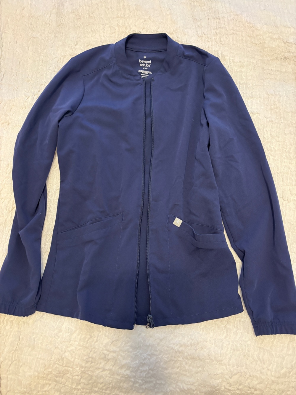 Scrub jacket navy